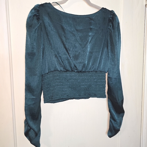 Free People Cropped and smocked boho chic Santiago Top Size Small Petite - Picture 6 of 12